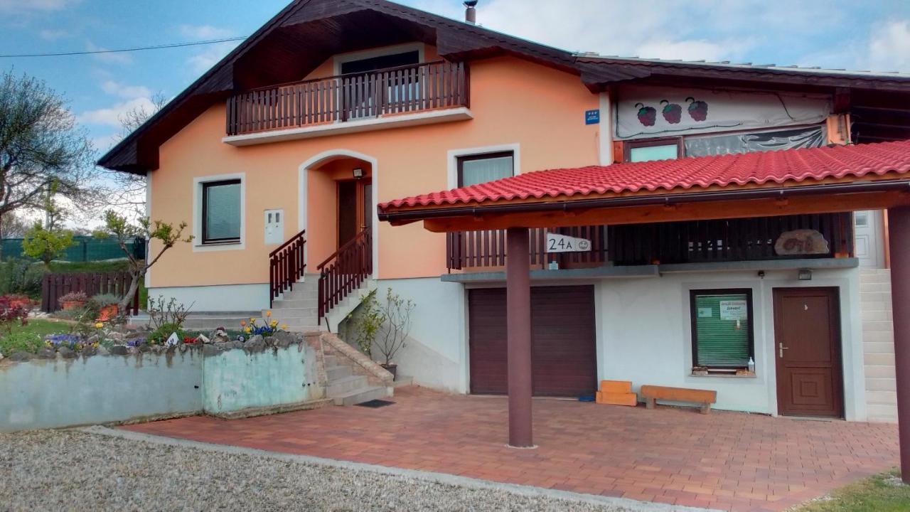 סבטי מרטין נה מורי Studio Apartman Safaric מראה חיצוני תמונה